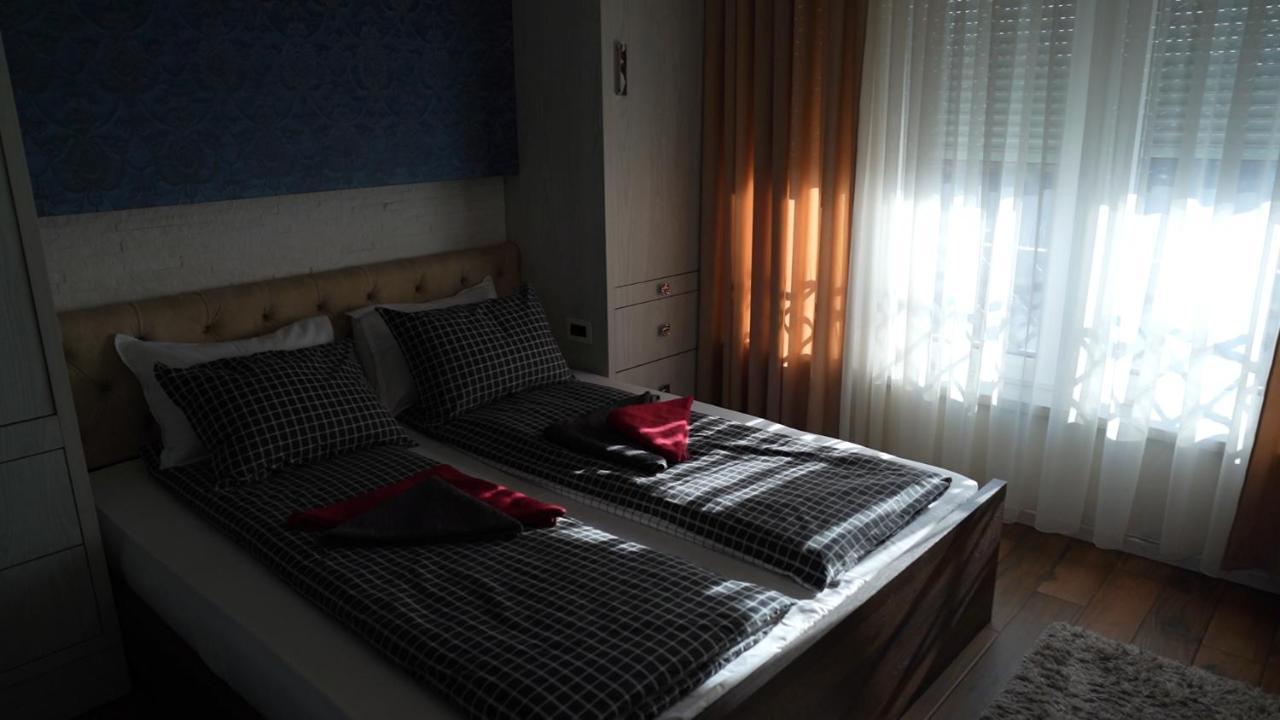 Bella Studios Kruševac Buitenkant foto